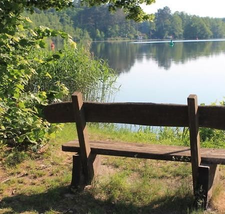 Ferienappartement Am See III Schorfheide Exteriör bild